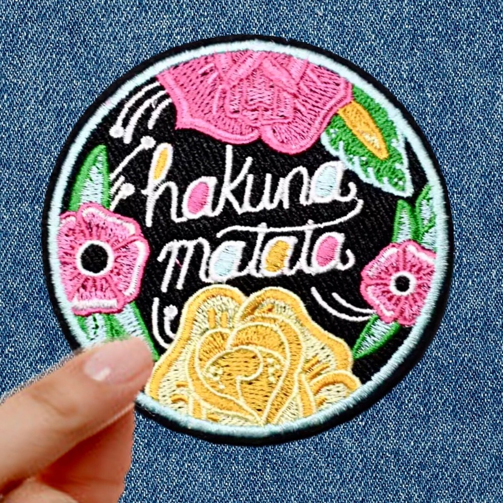 2/$15💛 Hakuna Matata Floral Iron on Patch | Save on Shipping & Bundle 2 …